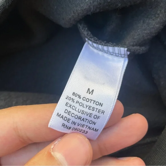 Essentials Fear Of God Black Men's Pullover Sweater Size Medium - Picture 8 of 9